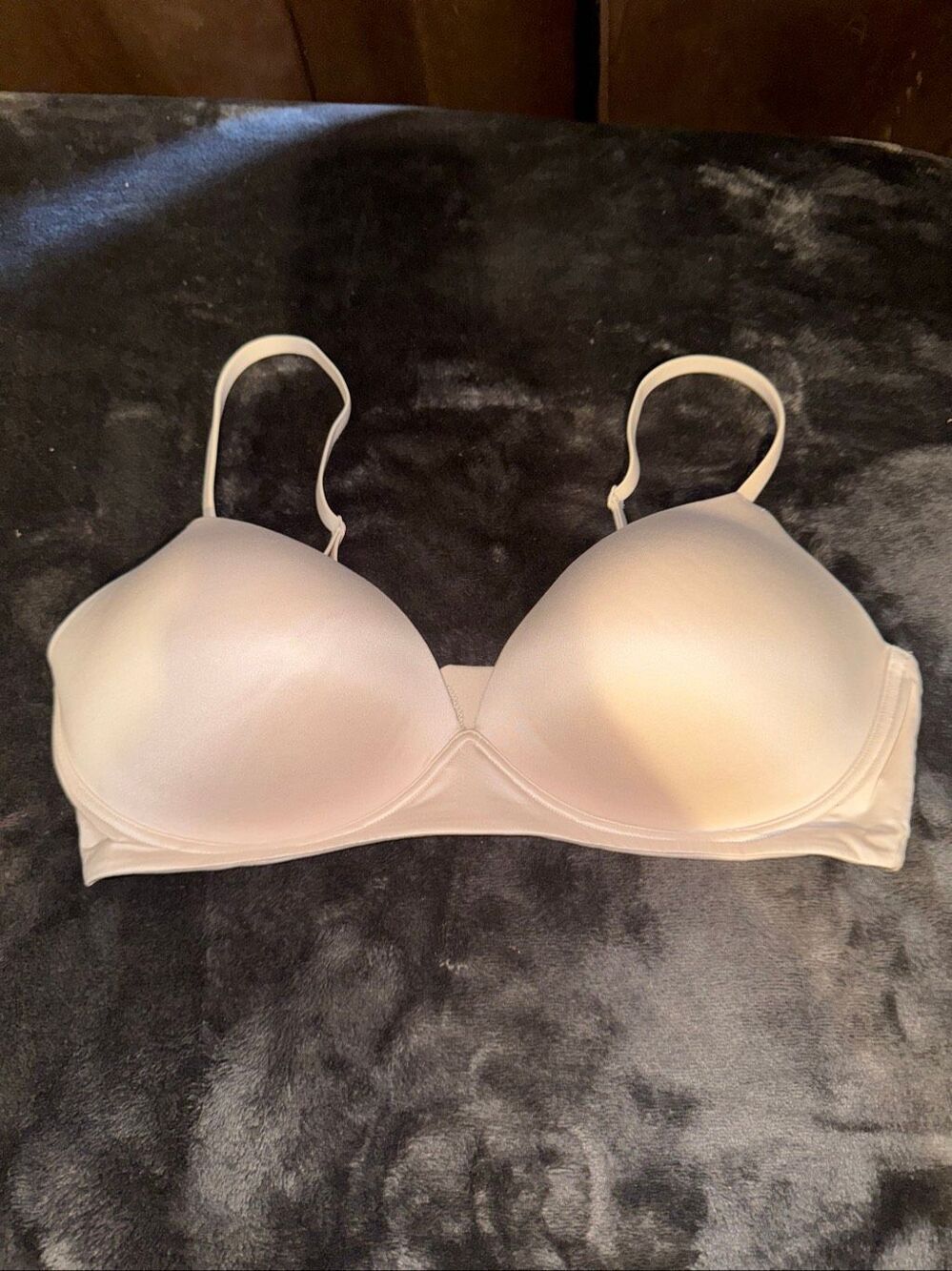 Victoria Secret no wire body by Victoria bra size woman's 36DD